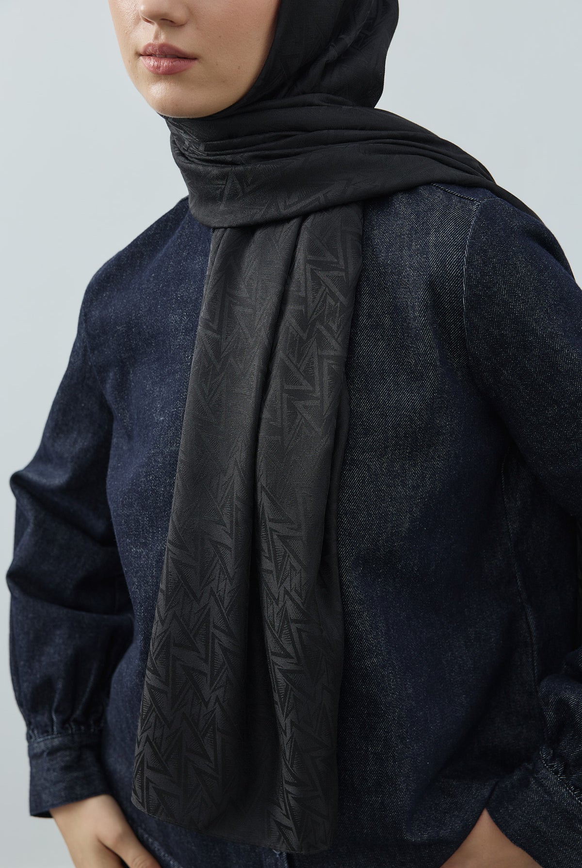 Fezah Prive Şal ve Eşarp Modelleri- {{ file.title }}