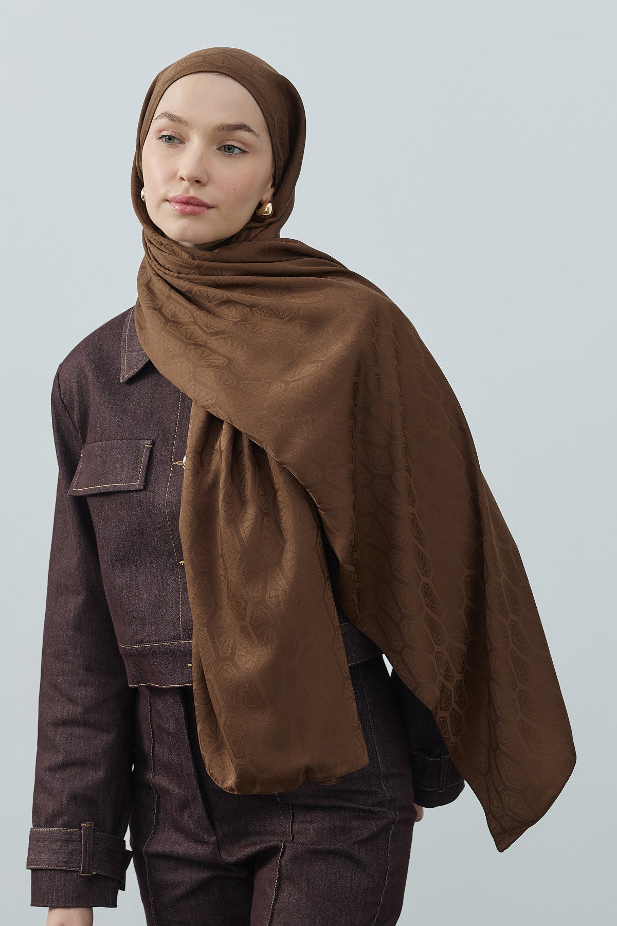 Fezah Prive Şal ve Eşarp Modelleri- {{ file.title }}