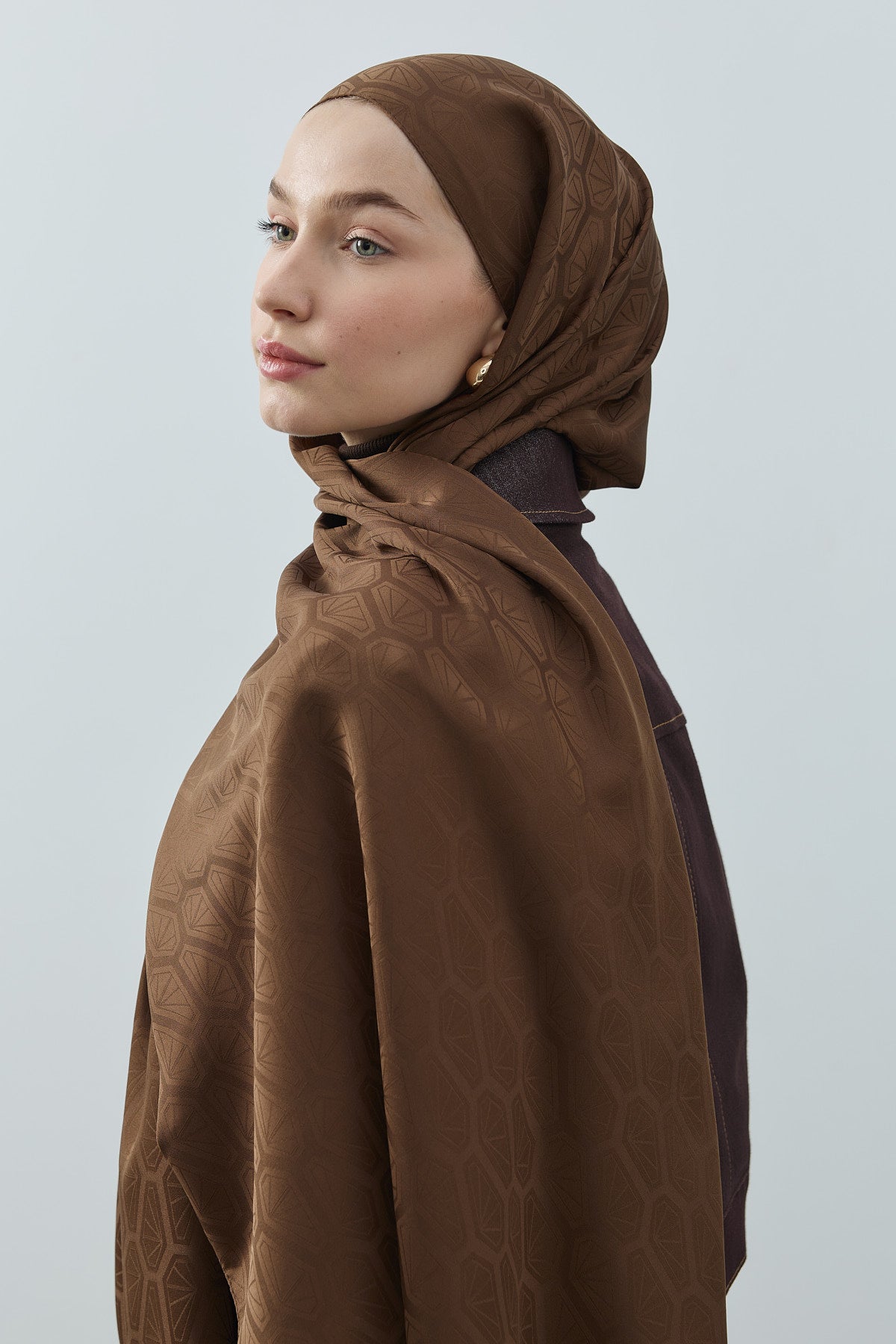 Fezah Prive Şal ve Eşarp Modelleri- {{ file.title }}