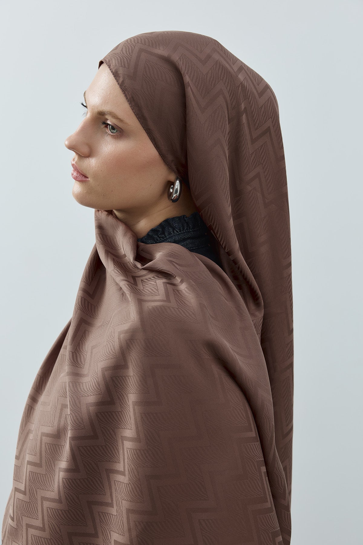 Fezah Prive Şal ve Eşarp Modelleri- {{ file.title }}