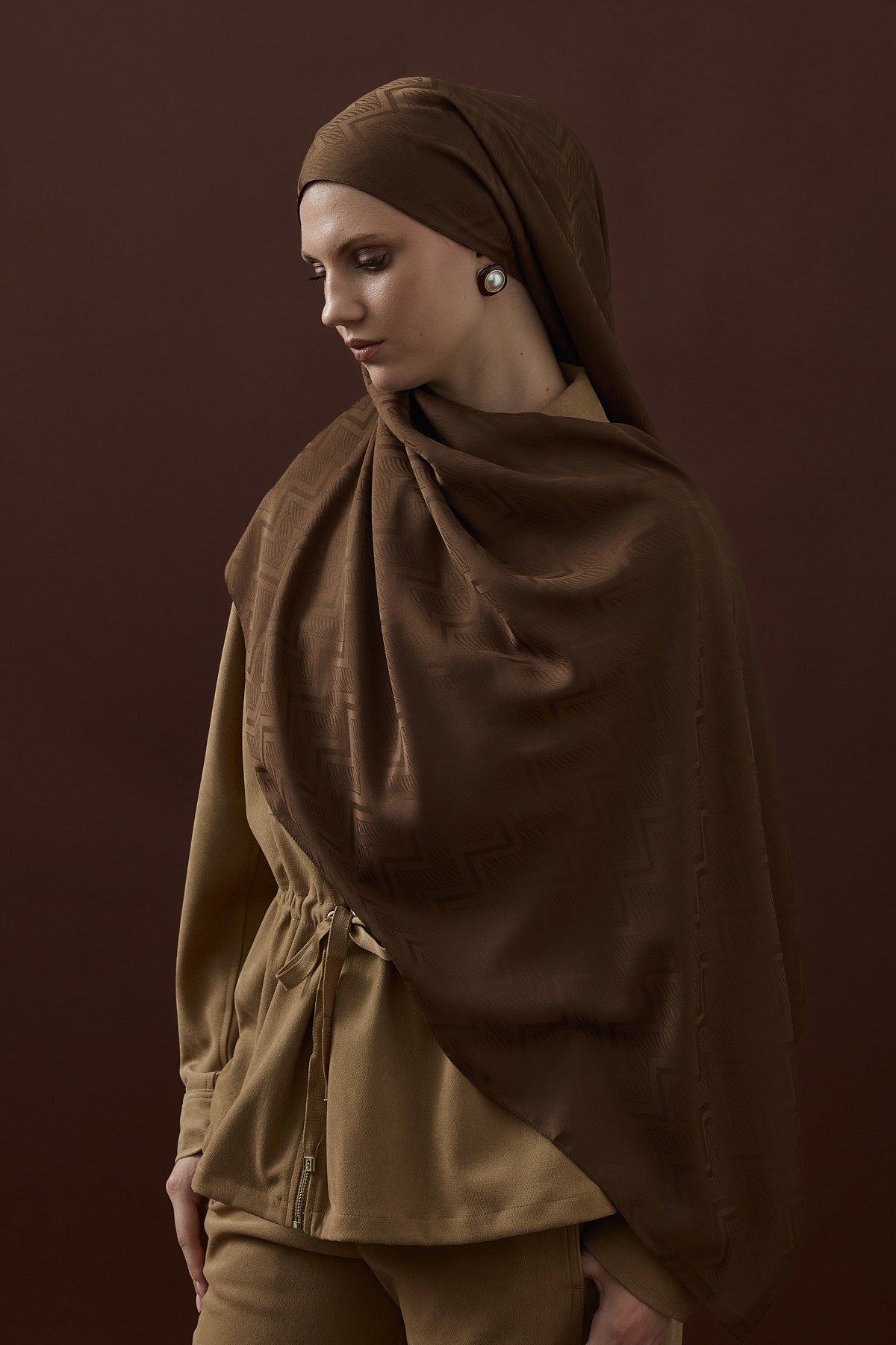 Fezah Prive Şal ve Eşarp Modelleri- {{ file.title }}