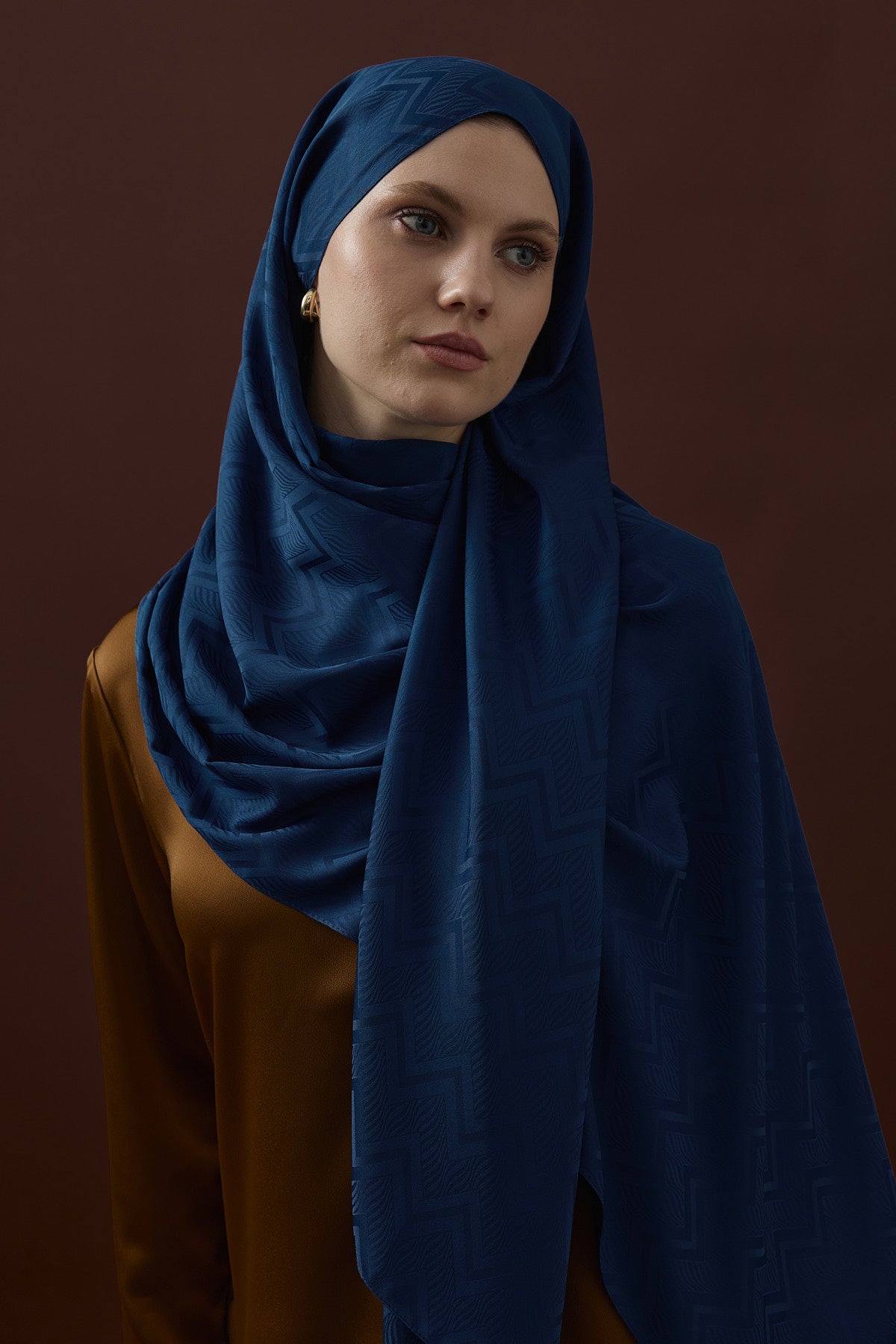 {{product_title}} - {{shop_name}} Şal Modelleri