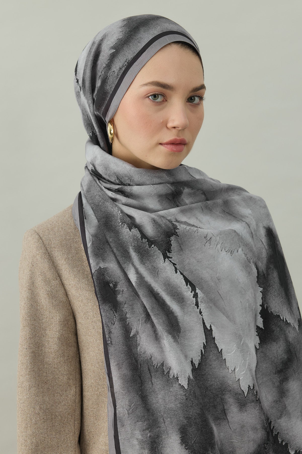 Fezah Prive Şal ve Eşarp Modelleri- {{ file.title }}