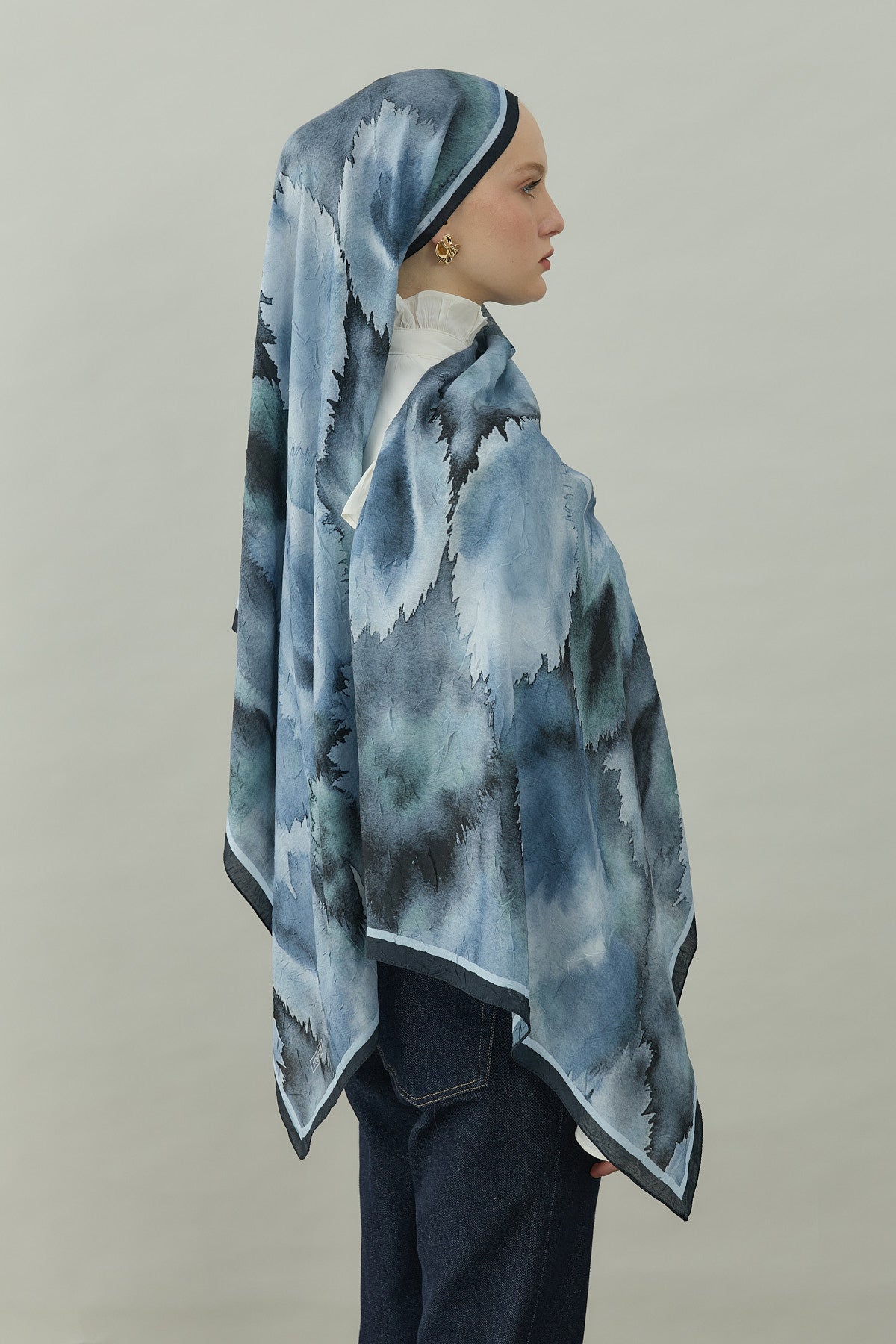 Fezah Prive Şal ve Eşarp Modelleri- {{ file.title }}