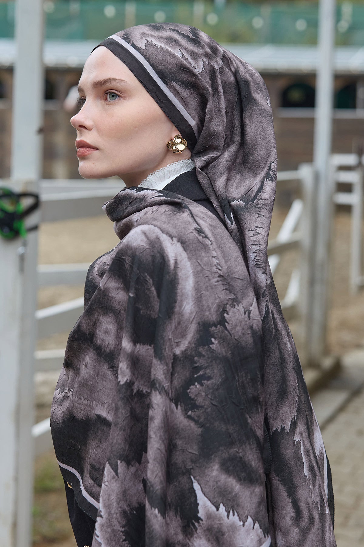 Fezah Prive Şal ve Eşarp Modelleri- {{ file.title }}