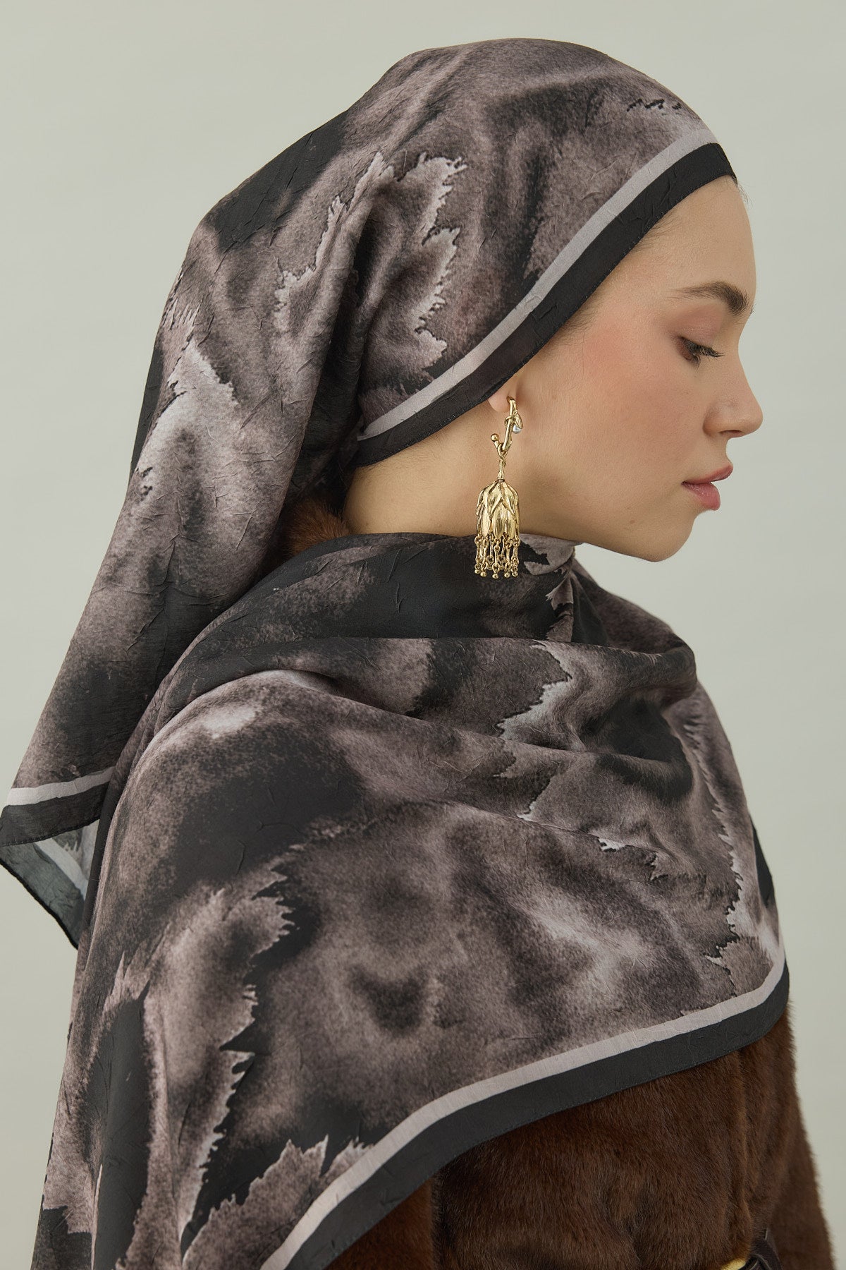 Fezah Prive Şal ve Eşarp Modelleri- {{ file.title }}