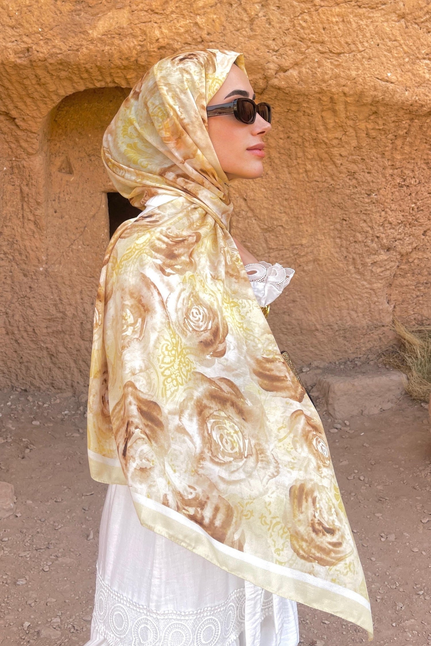 Fezah Prive Şal ve Eşarp Modelleri- {{ file.title }}