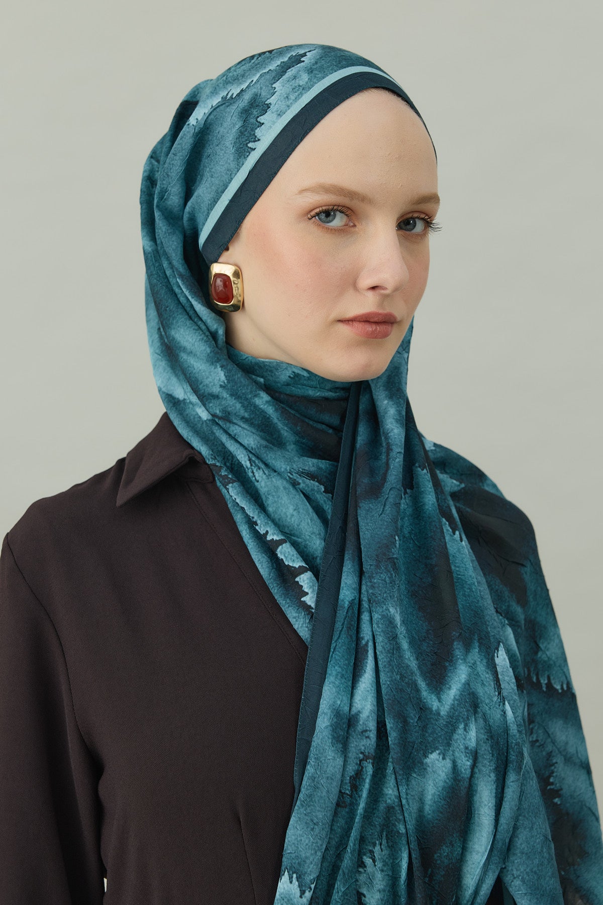 Fezah Prive Şal ve Eşarp Modelleri- {{ file.title }}