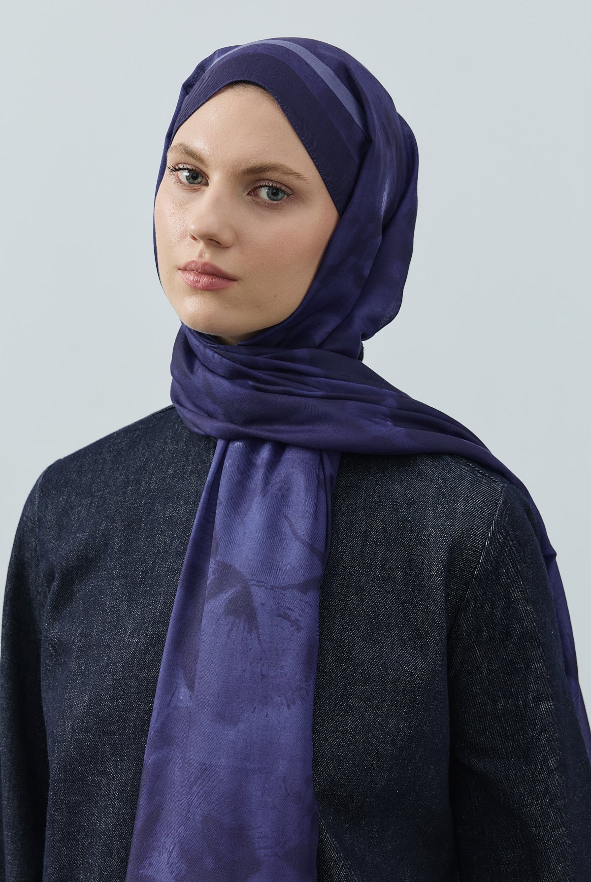 Fezah Prive Şal ve Eşarp Modelleri- {{ file.title }}