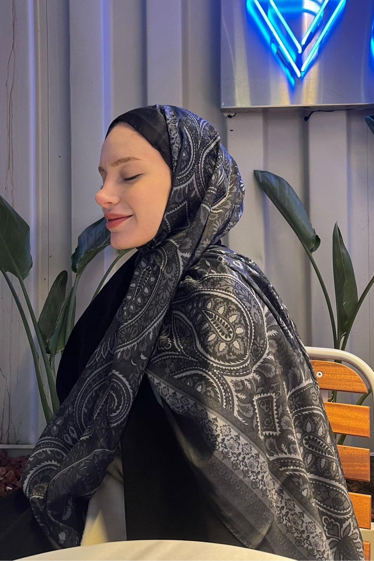 Alisa Desen Şal Black