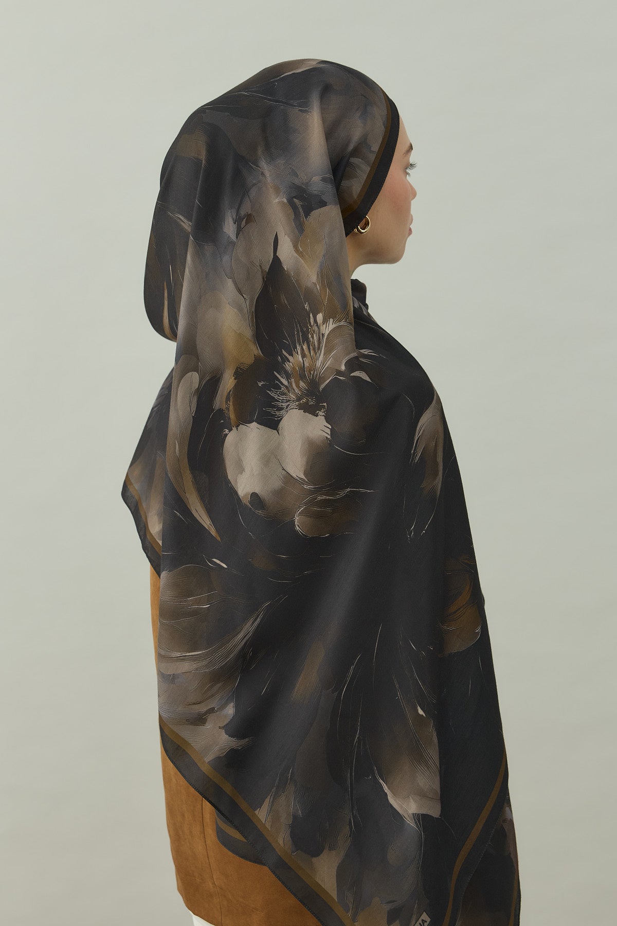 Fezah Prive Şal ve Eşarp Modelleri- {{ file.title }}