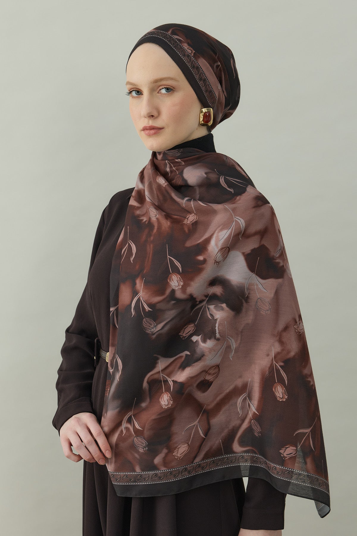 Fezah Prive Şal ve Eşarp Modelleri- {{ file.title }}