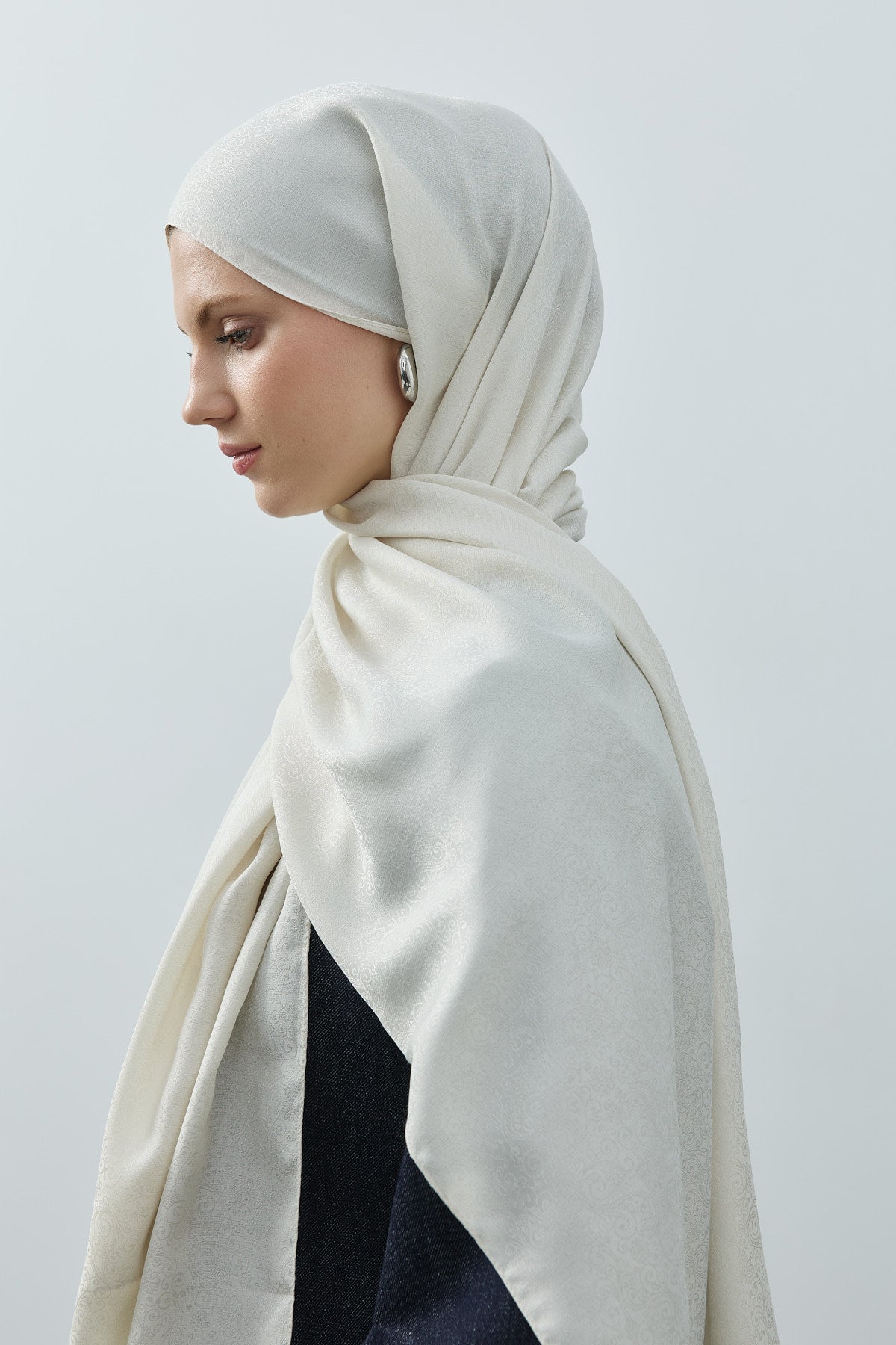 Fezah Prive Şal ve Eşarp Modelleri- {{ file.title }}