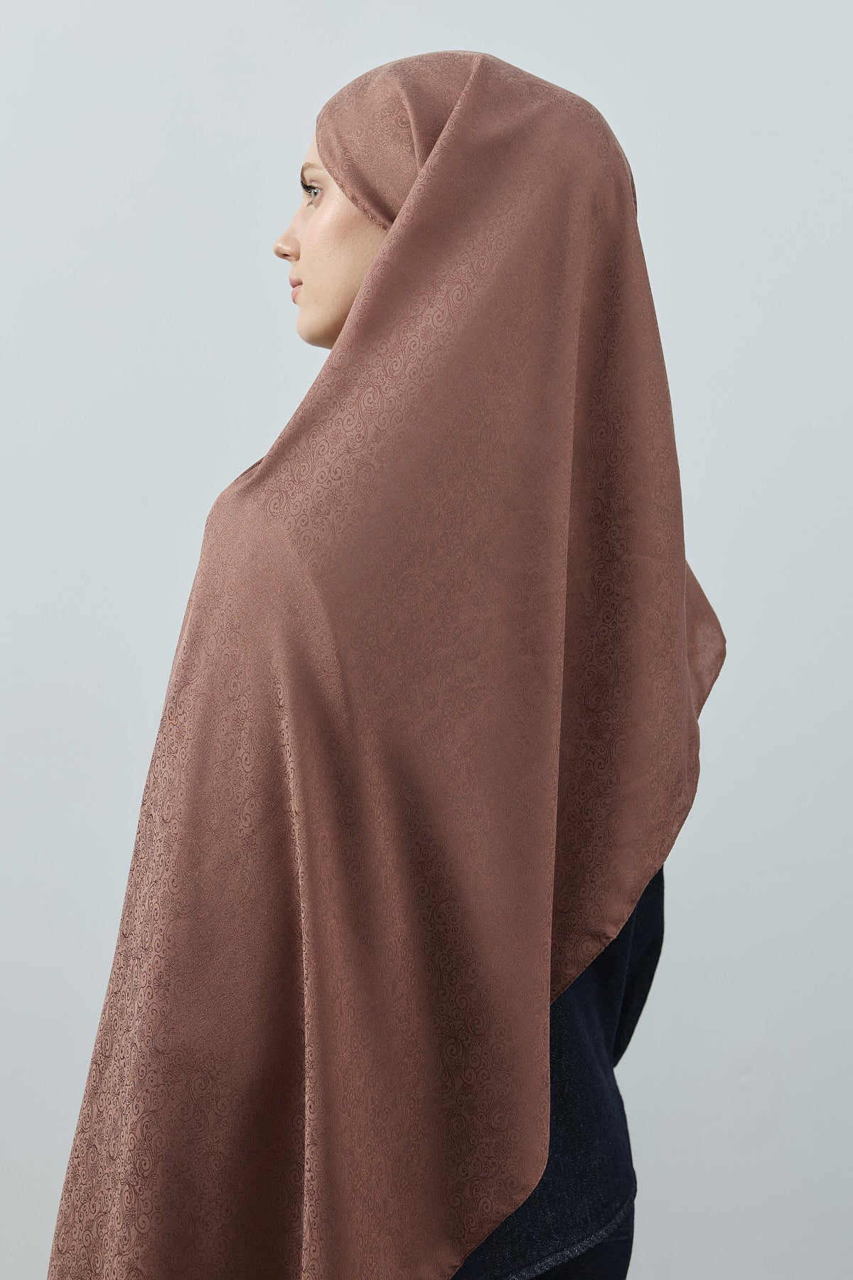 Fezah Prive Şal ve Eşarp Modelleri- {{ file.title }}