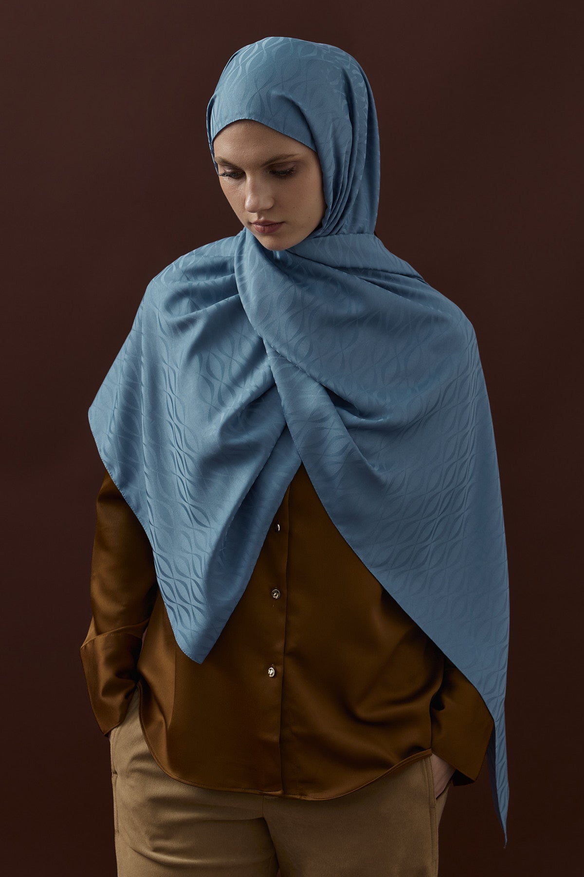 Fezah Prive Şal ve Eşarp Modelleri- {{ file.title }}