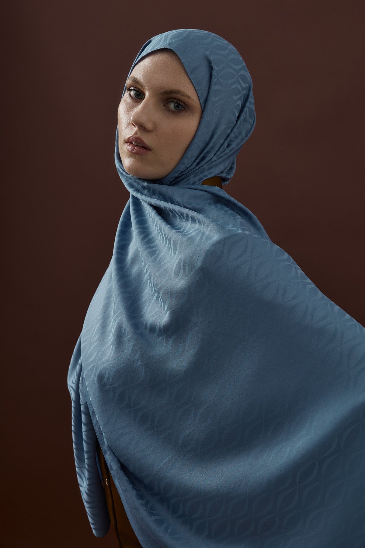 Fezah Prive Şal ve Eşarp Modelleri- {{ file.title }}