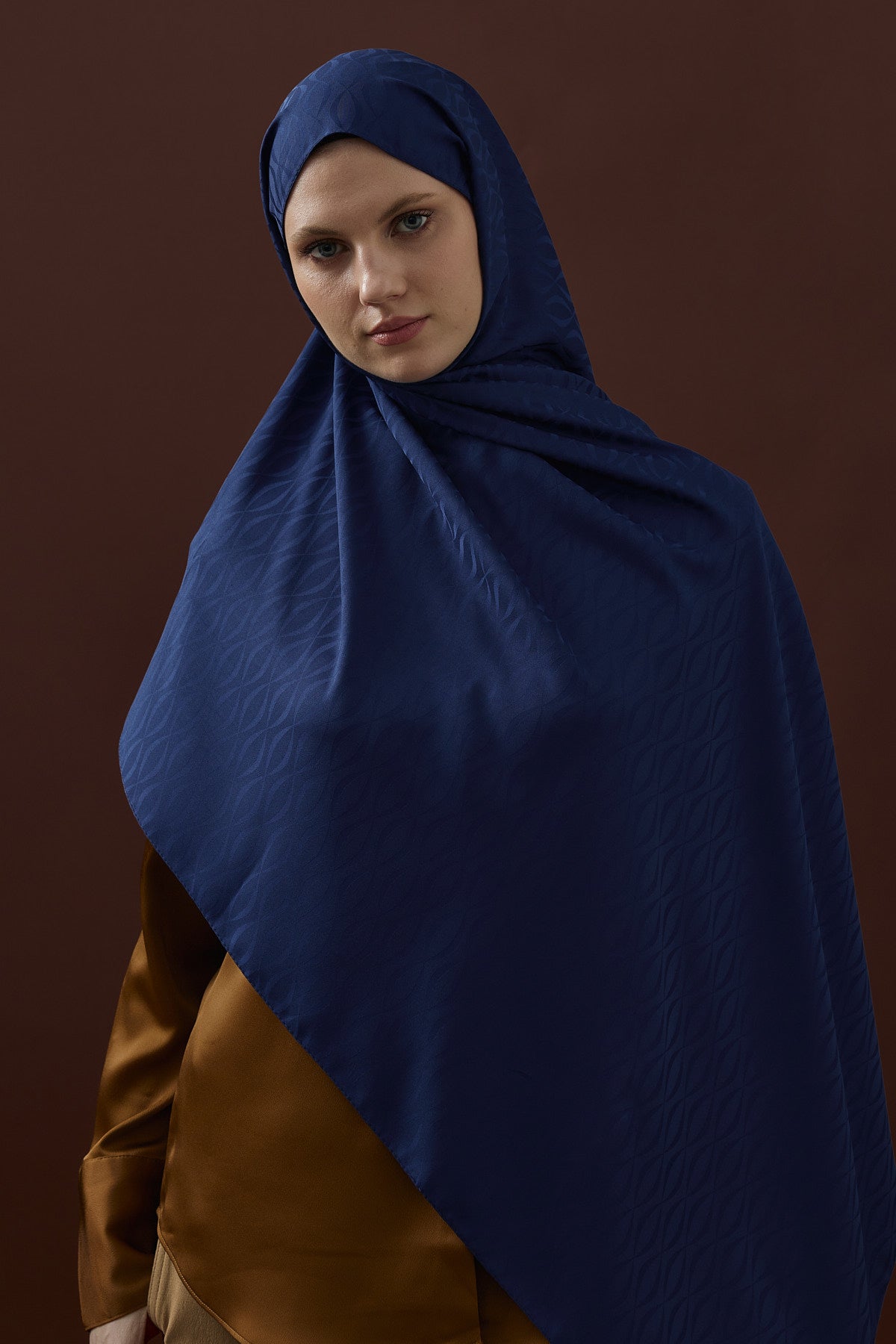 Fezah Prive Şal ve Eşarp Modelleri- {{ file.title }}