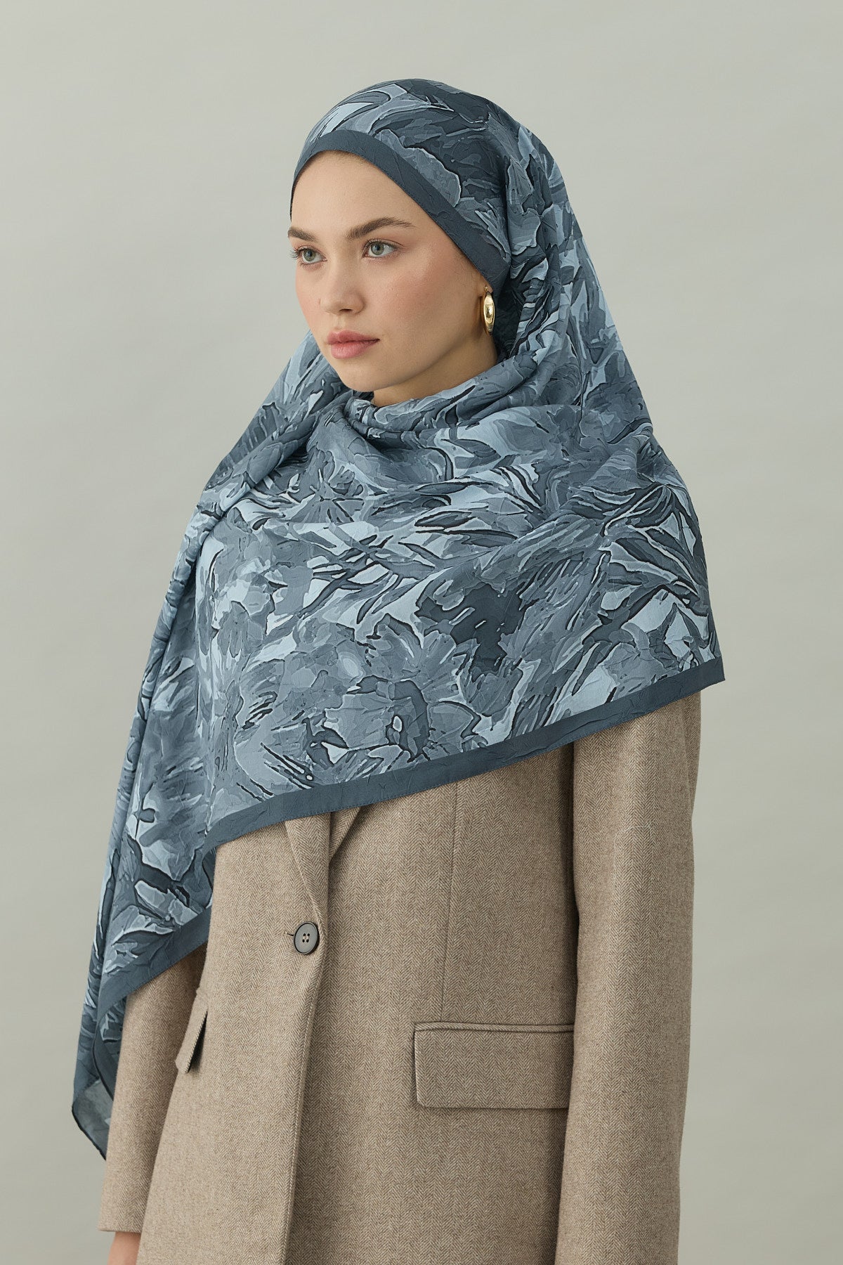 Fezah Prive Şal ve Eşarp Modelleri- {{ file.title }}