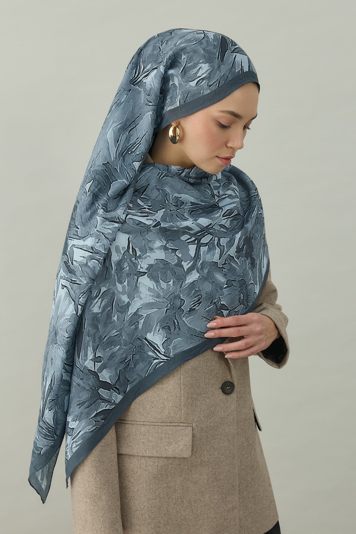 Fezah Prive Şal ve Eşarp Modelleri- {{ file.title }}