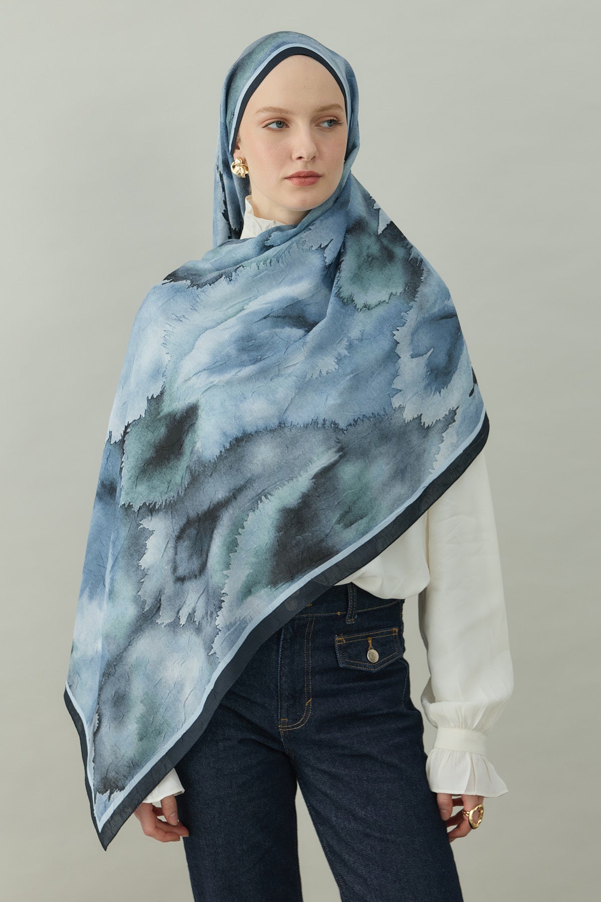 Fezah Prive Şal ve Eşarp Modelleri- {{ file.title }}