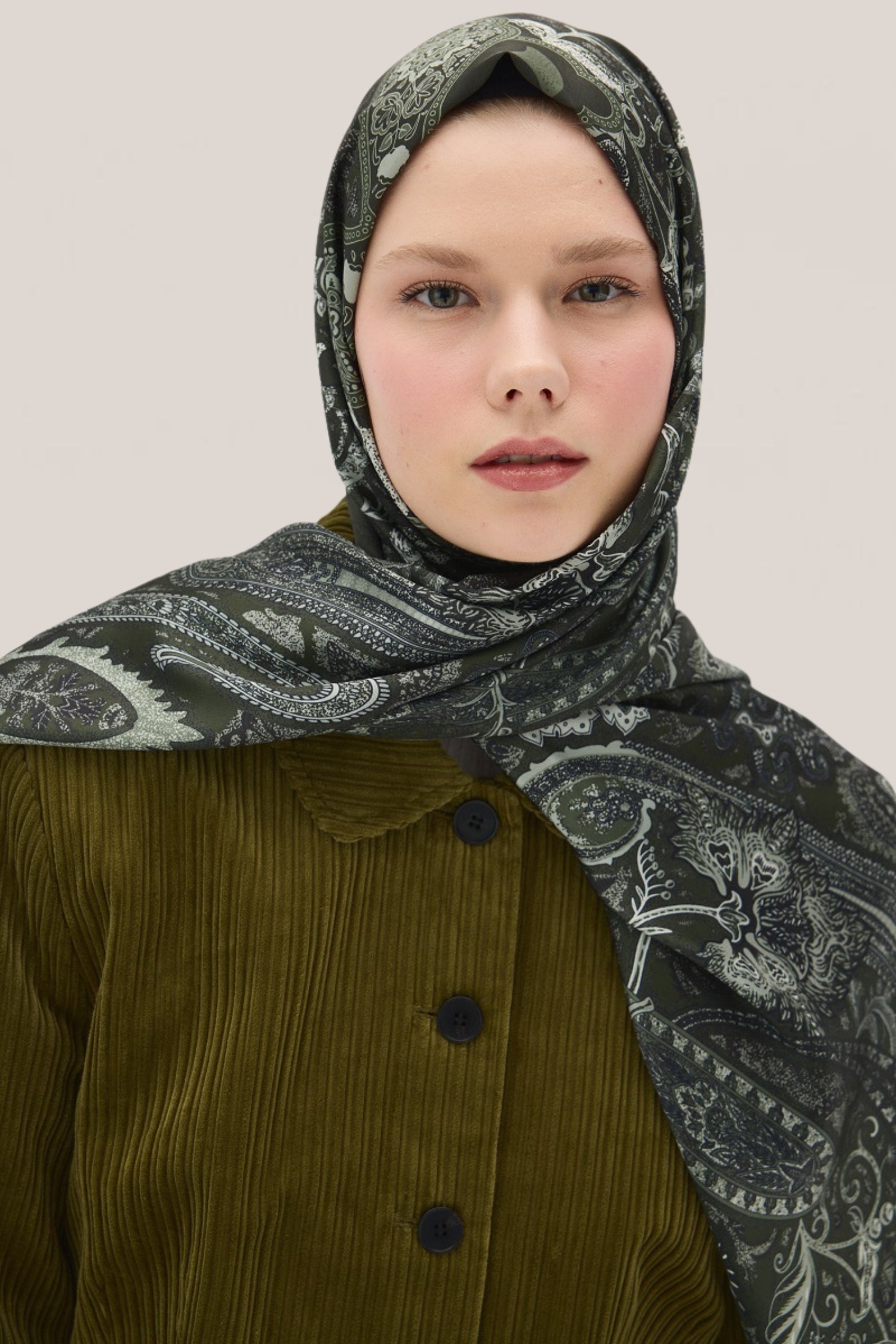 Lenora Desen Vual İpek Şal Yeşil